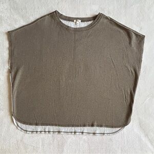 Dylan Crew Neck Short Sleeve Dolphin Hem‎ Heather Brown Oversized Top